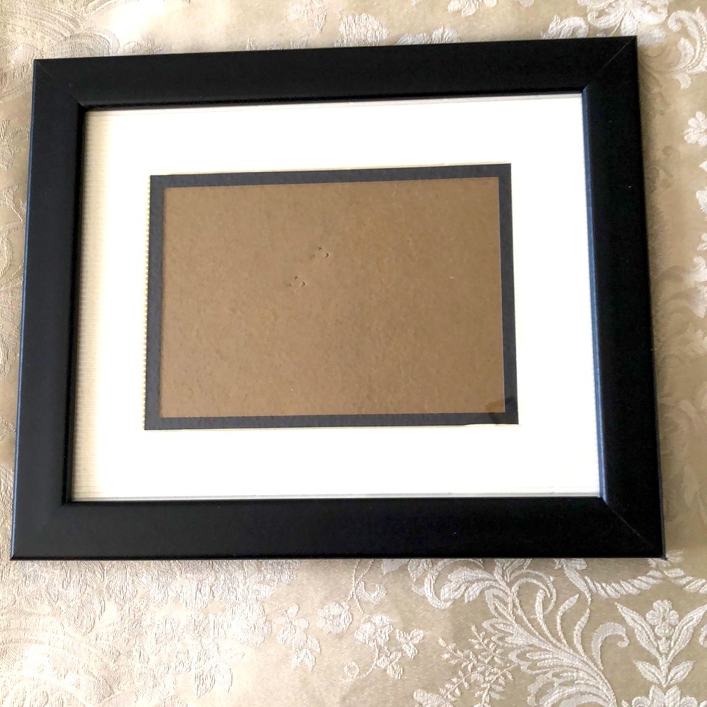 VINTAGE UNIEK BLACK PICTURE FRAME - DOUBLE MATTING - #179